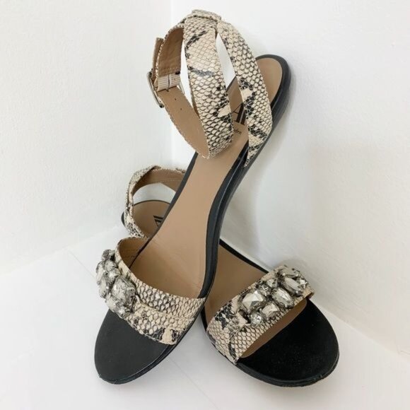 Ava & Aiden leather Sandals snake print embellished Sz 8 - Picture 1 of 11